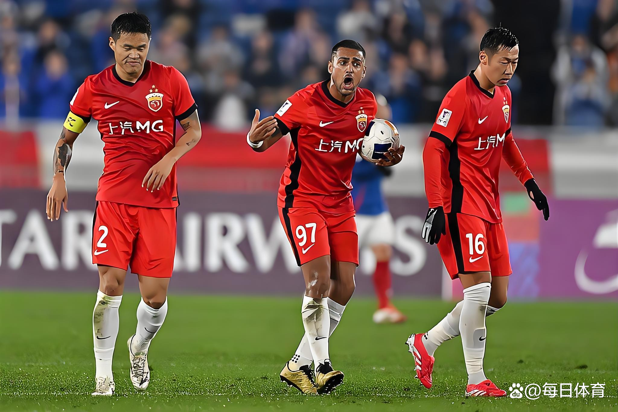 九游体育下载-葡超赛程吃紧，上海海港冲刺阶段扳平良机，话题不断，球队文化再被提及(中超上海海港补赛最新消息)