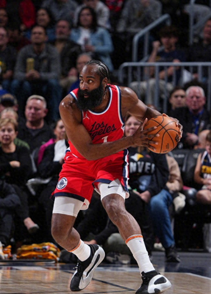 九游体育入口-今晚新奥尔良鹈鹕再遭质疑——NBA常规赛节点到来,压力陡增,年轻球员得到机会的简单介绍