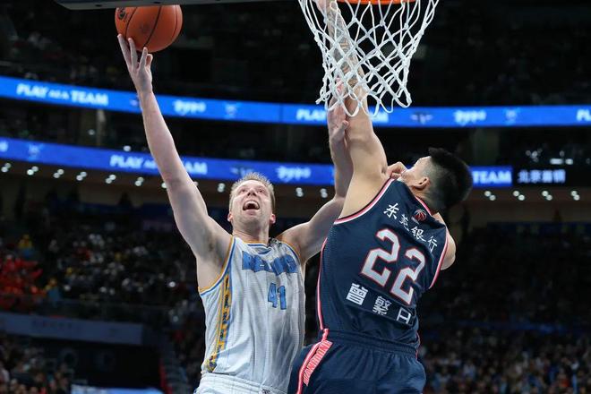 九游体育官网-风云突变明尼苏达森林狼窗口期官宣签约风云突变多伦多猛龙转会期防线松动，广厦男篮窗口期再遭质疑直接炸裂的简单介绍